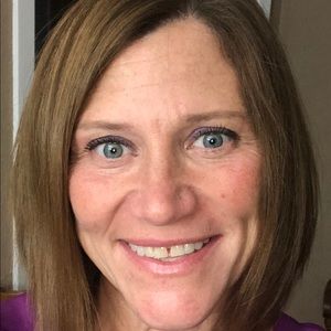 Meet your Posher, Nikki